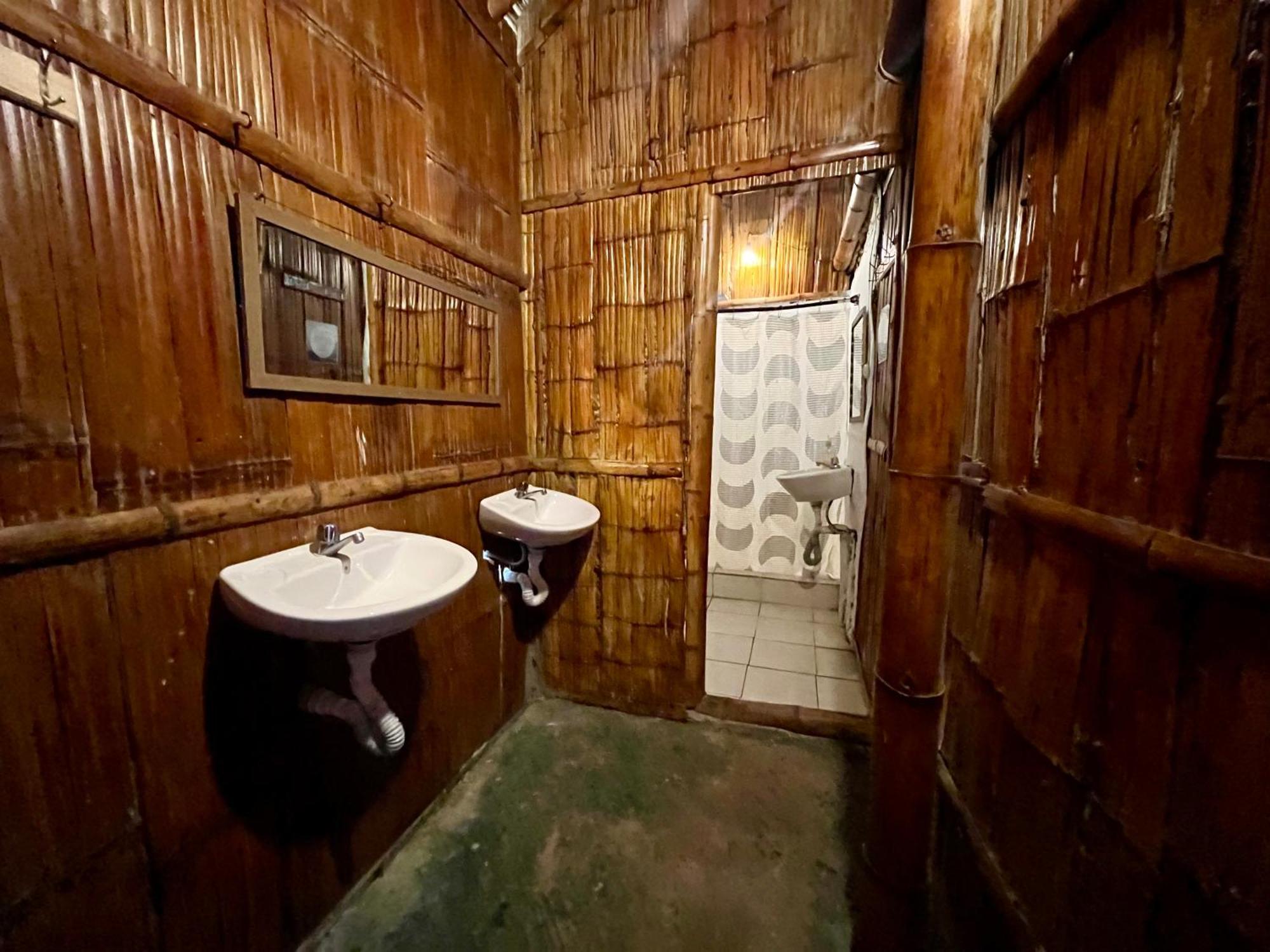 Kamala Surf & Backpacker Hostel Montañita Екстериор снимка